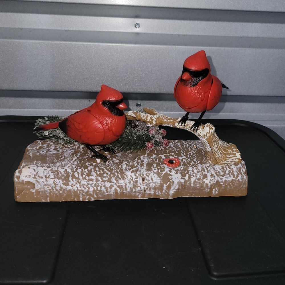 PAC Animated Lighted Singing Chirping Cardinals On Branch Pine Christmas - RARE